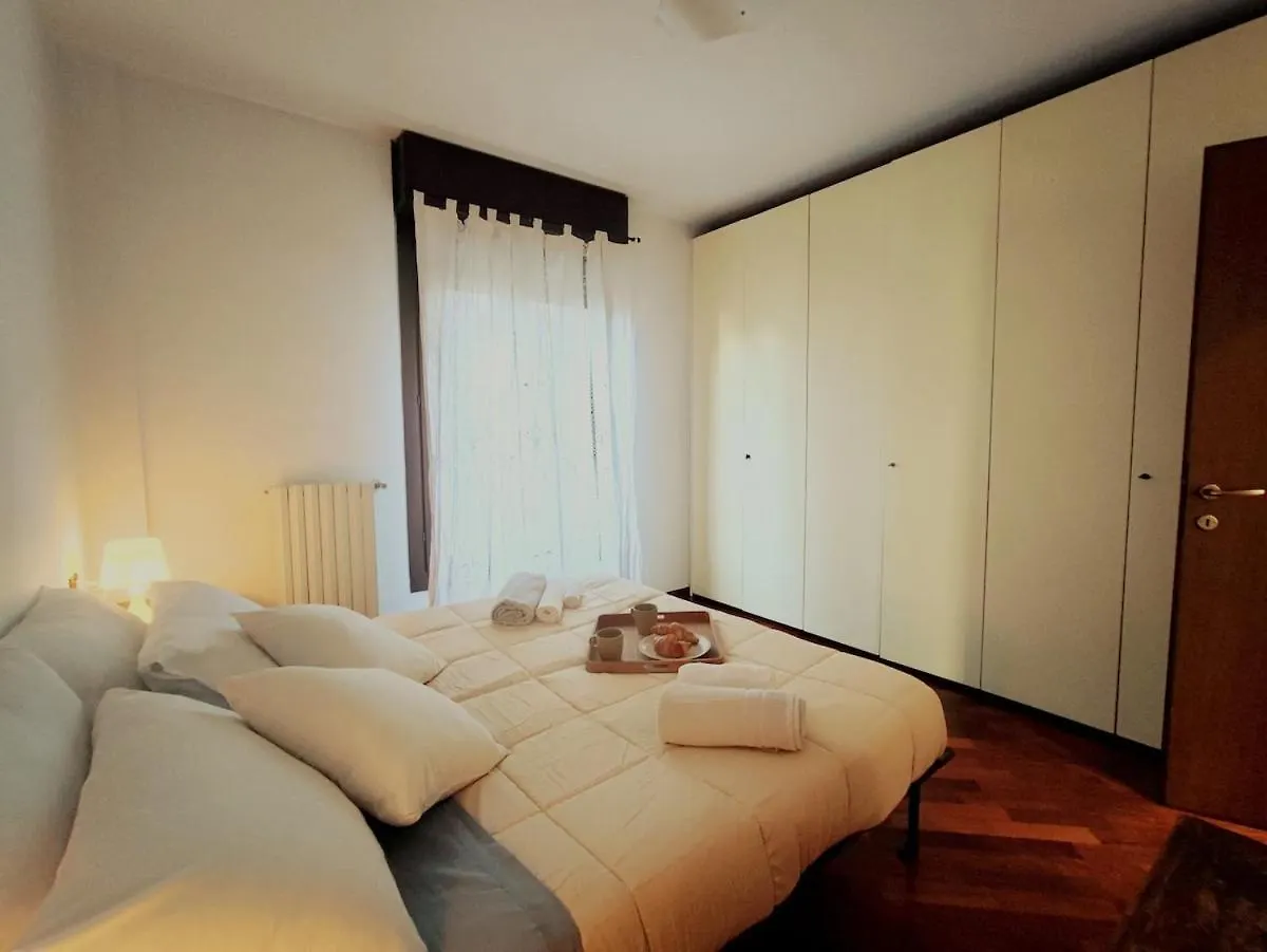 Chess House - Spacious Apartment With Terrace Monza